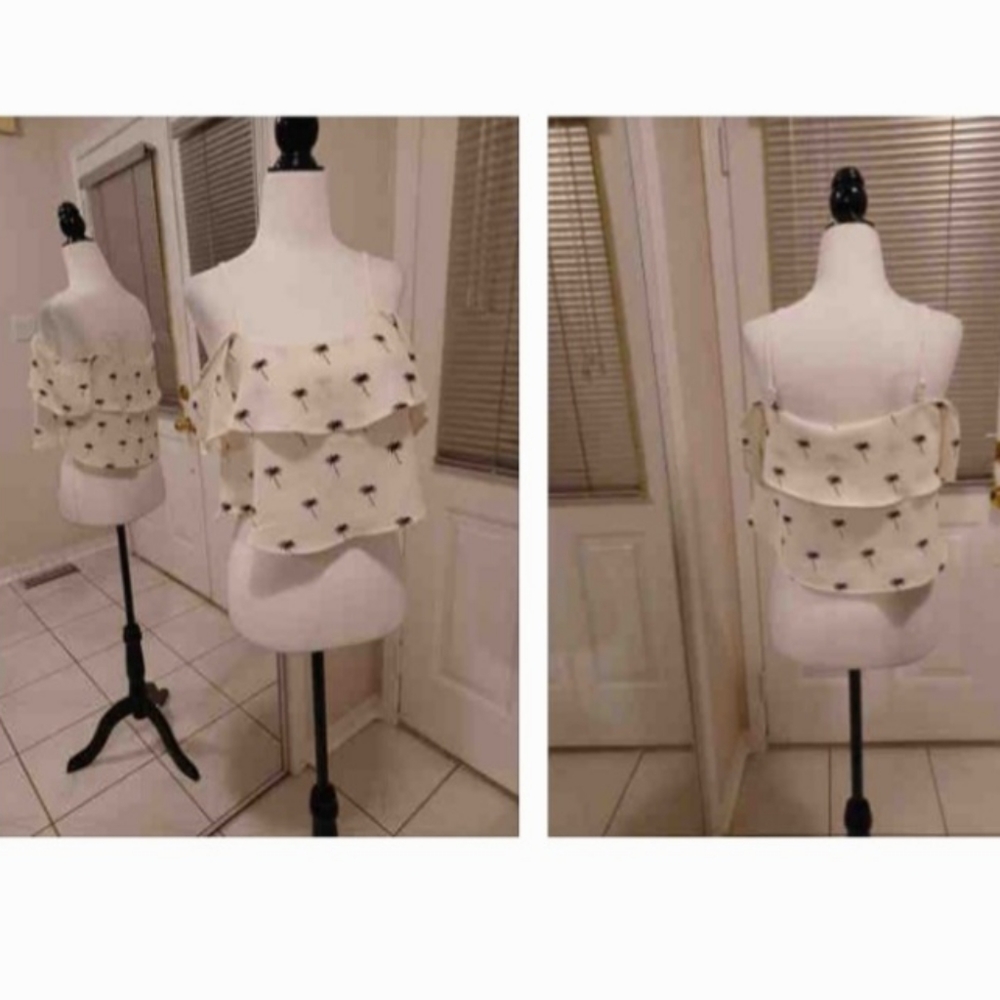 4/$40 Off-Shoulder Palm Tree Top - Size 2 (XS)